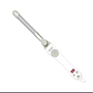 Beachwaver S75 dual voltage curling wand